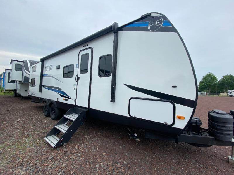2024 Coachmen Rv Freedom Express Select 29SE