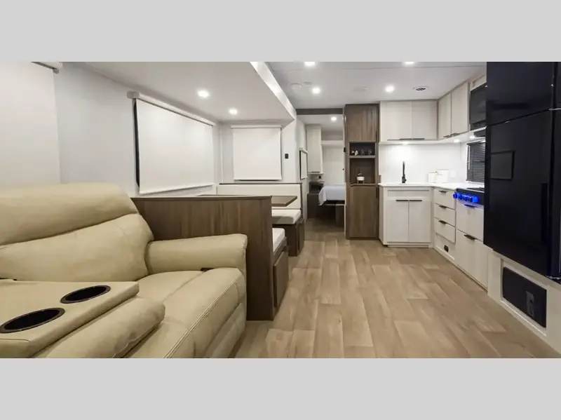 2027 Winnebago Access 24RB