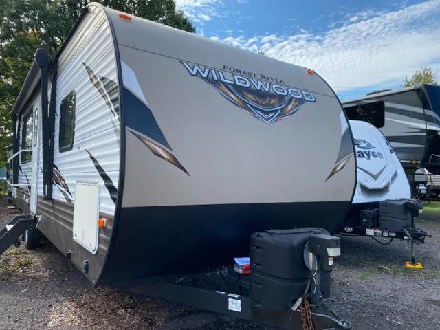 2018 WILDWOOD 27 RKSS TIFFANY