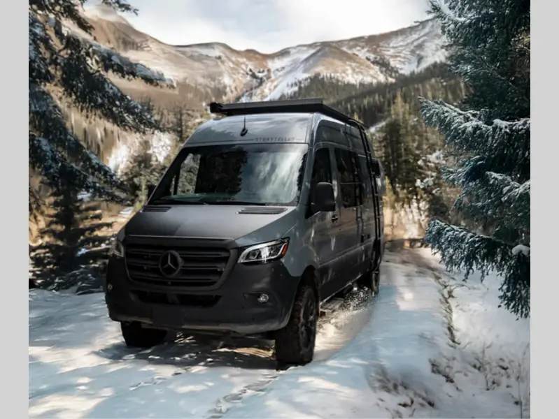 2026 Storyteller Overland Storyteller Overland DARKMODE XO