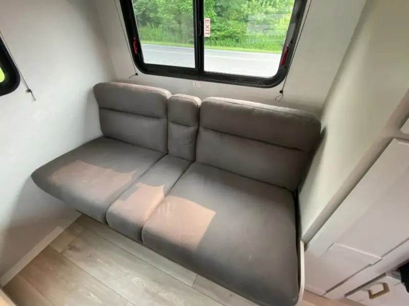 2027 Jayco Jay Flight SLX 210QB