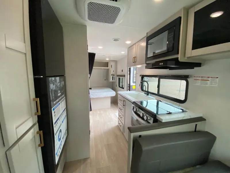 2027 Jayco Jay Flight SLX 210QB