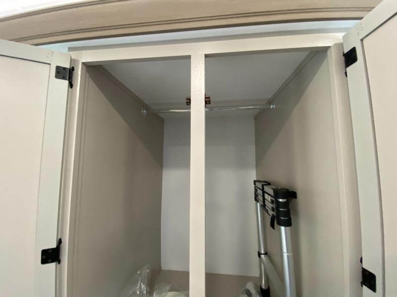 2027 Jayco Melbourne 24L