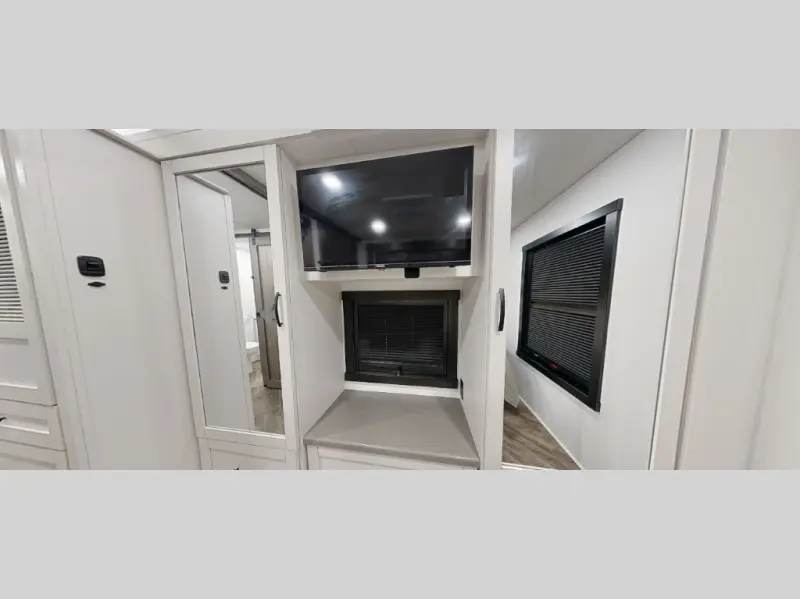 2027 Jayco Seneca 37M