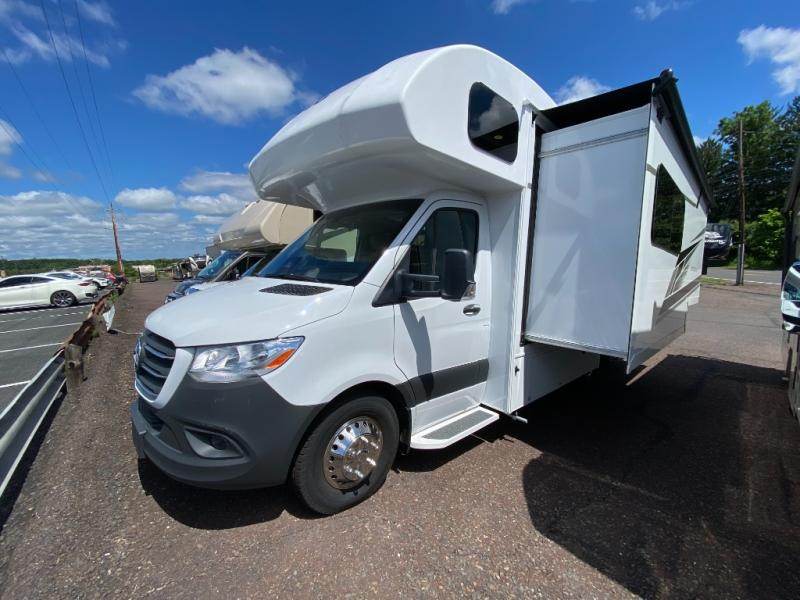 2027 Jayco Melbourne 24L