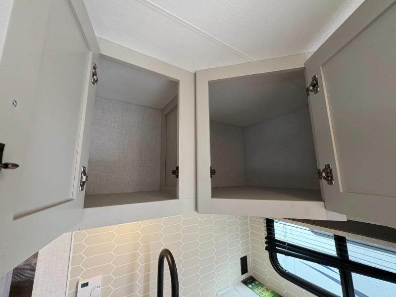 2026 Ember Rv E-Series 25RUD