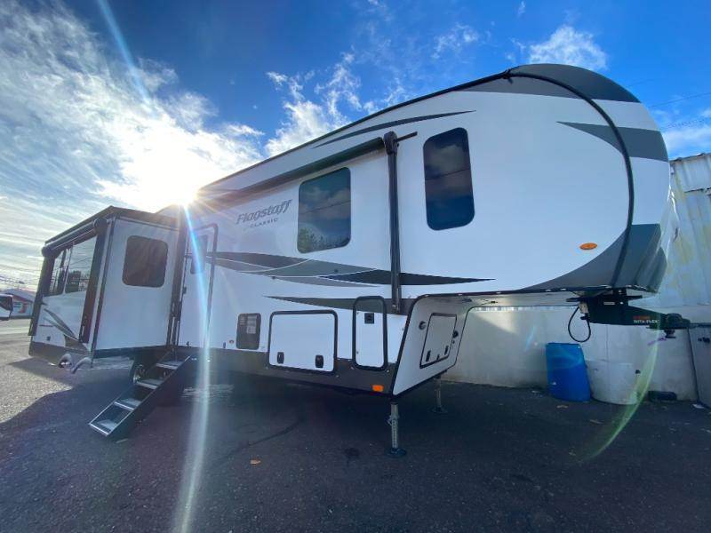 2024 Forest River Rv Flagstaff Classic 361RL