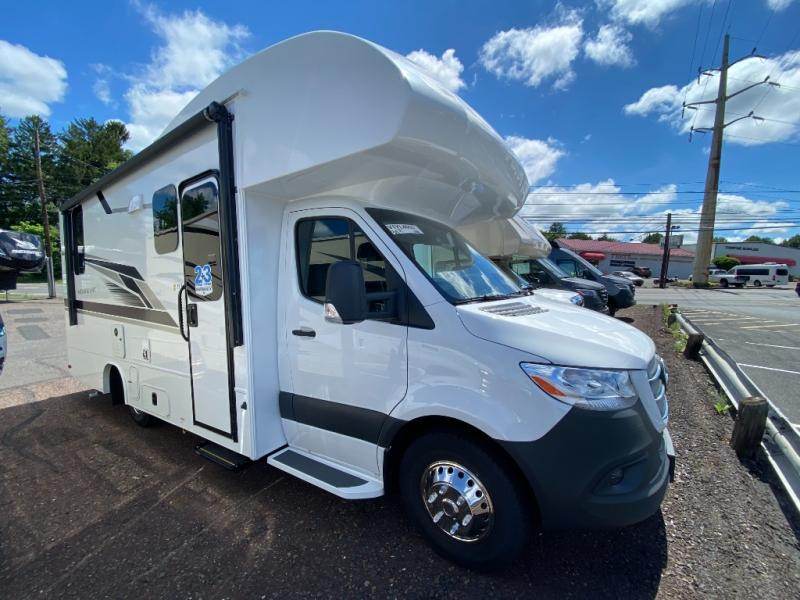 2027 Jayco Melbourne 24L