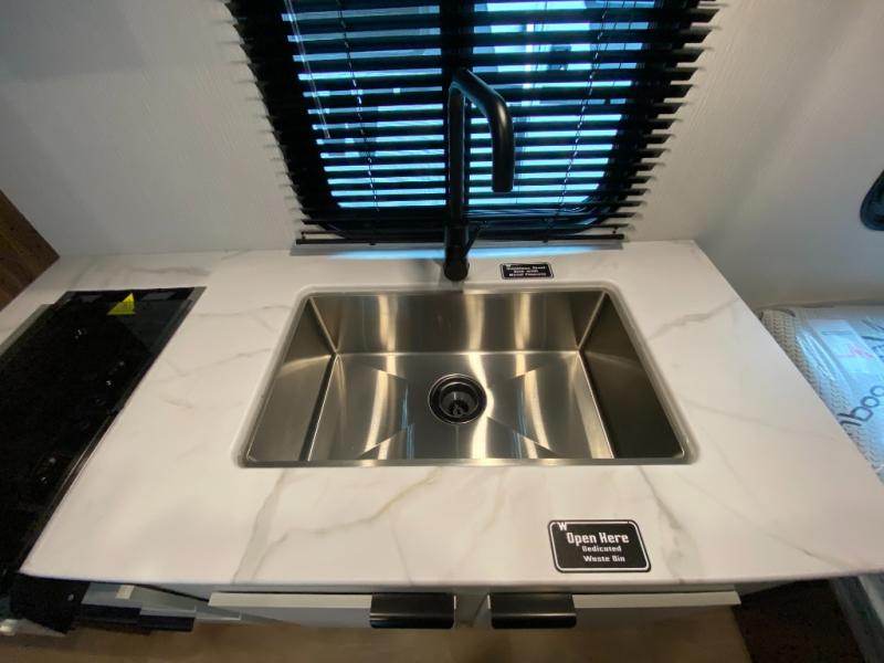 New 2026 Winnebago Access 18DBH