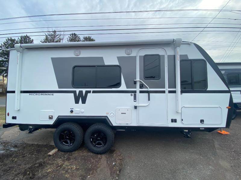 New 2026 Winnebago Micro Minnie 1800BH