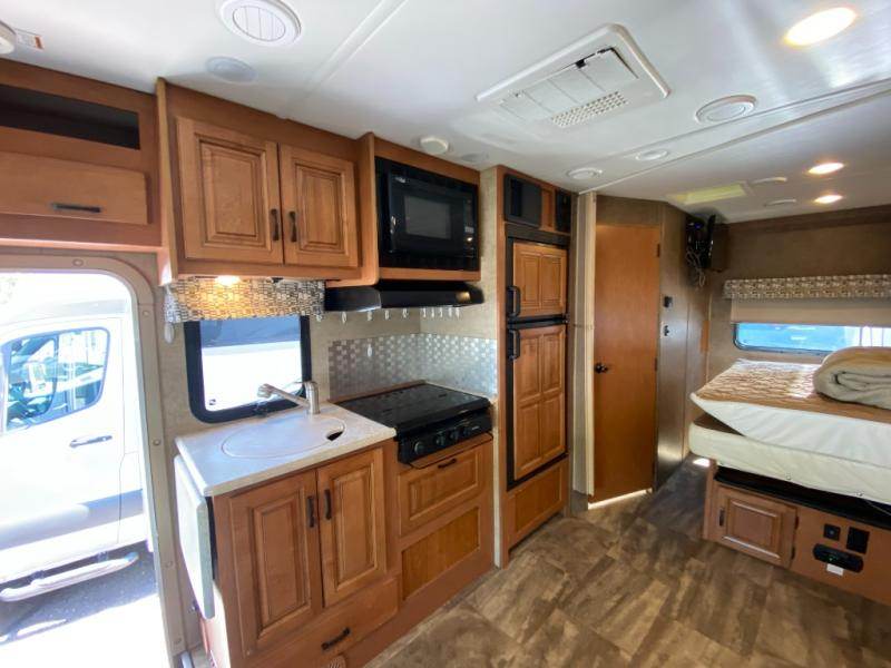 2016 Forest River Rv Sunseeker MBS 2400W