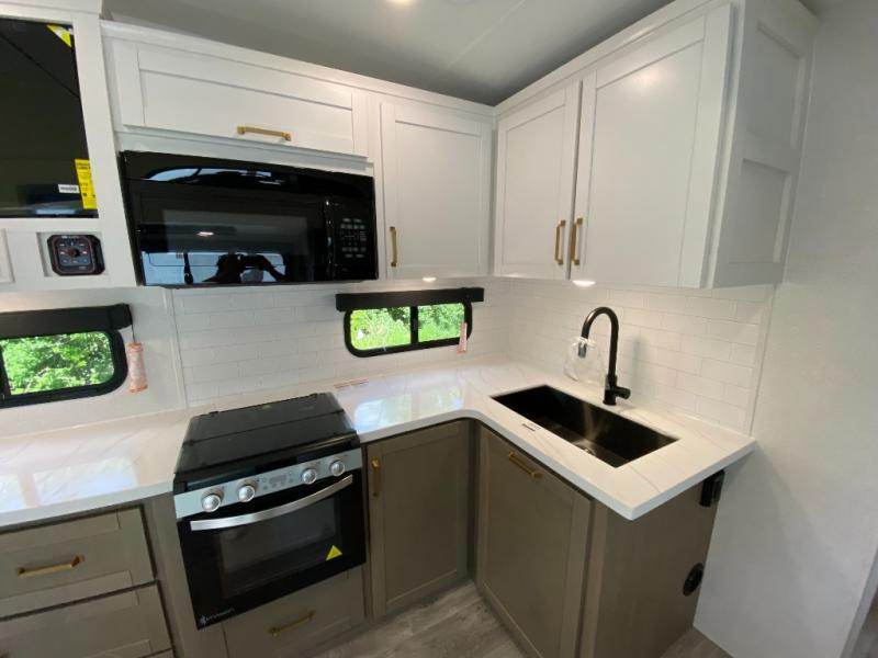 2027 Jayco Eagle HT 31QBH