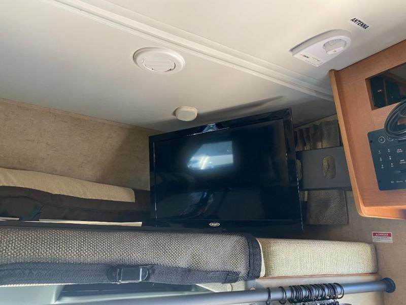 2016 Forest River Rv Sunseeker MBS 2400W