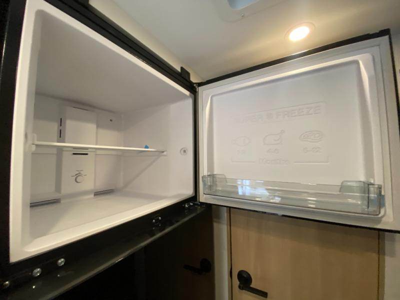 New 2026 Winnebago Micro Minnie 1800BH