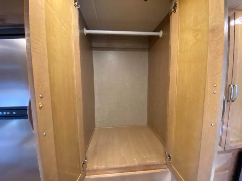 2019 Thor Motor Coach Synergy Sprinter 24MB