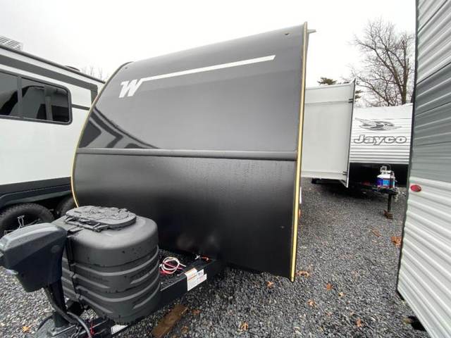 New 2026 Winnebago Micro Minnie 2108TB