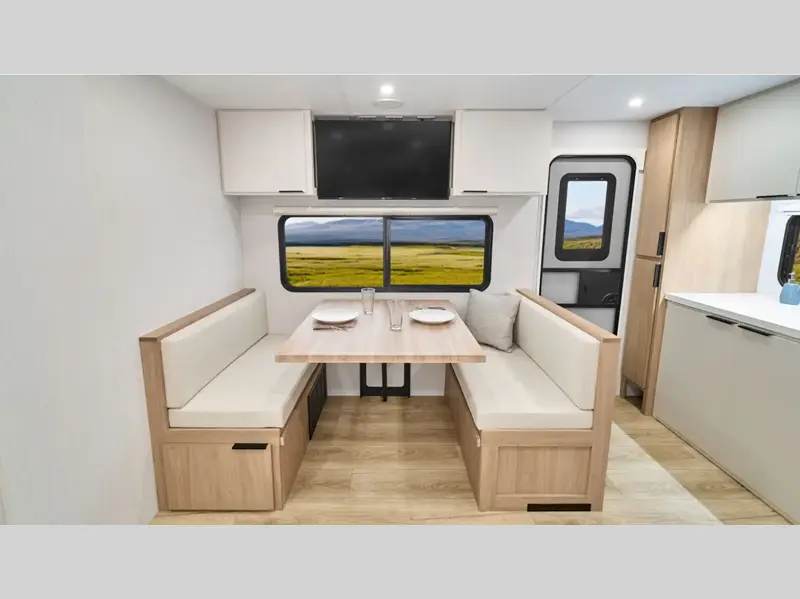 2027 Winnebago Thrive 24RKS