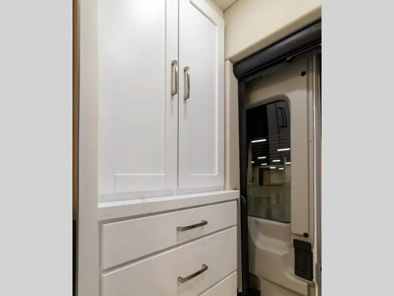 2027 Coachmen Rv Beyond 22RBBC