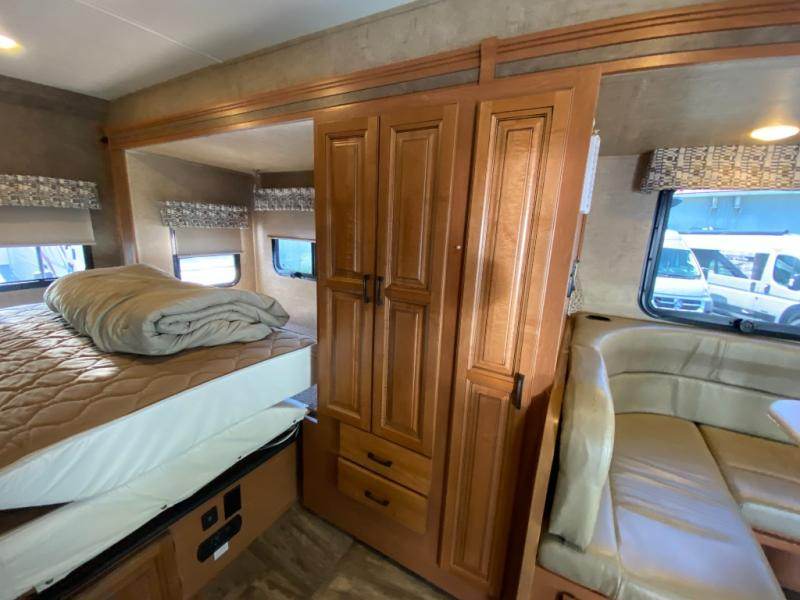 2016 Forest River Rv Sunseeker MBS 2400W