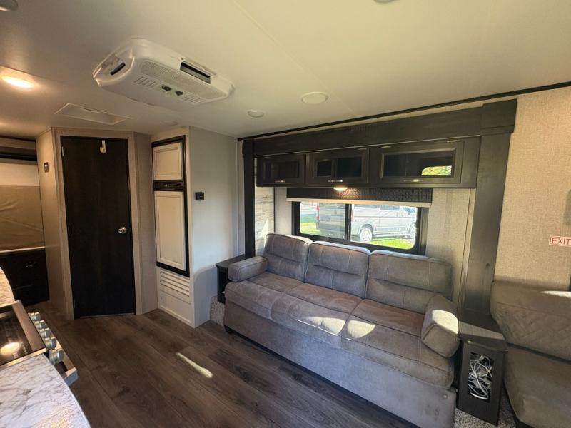 2021 JAYCO JAY FEATHER X 23 B