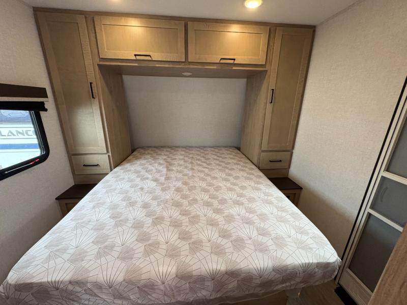 2026 Ember Rv E-Series 25RUD