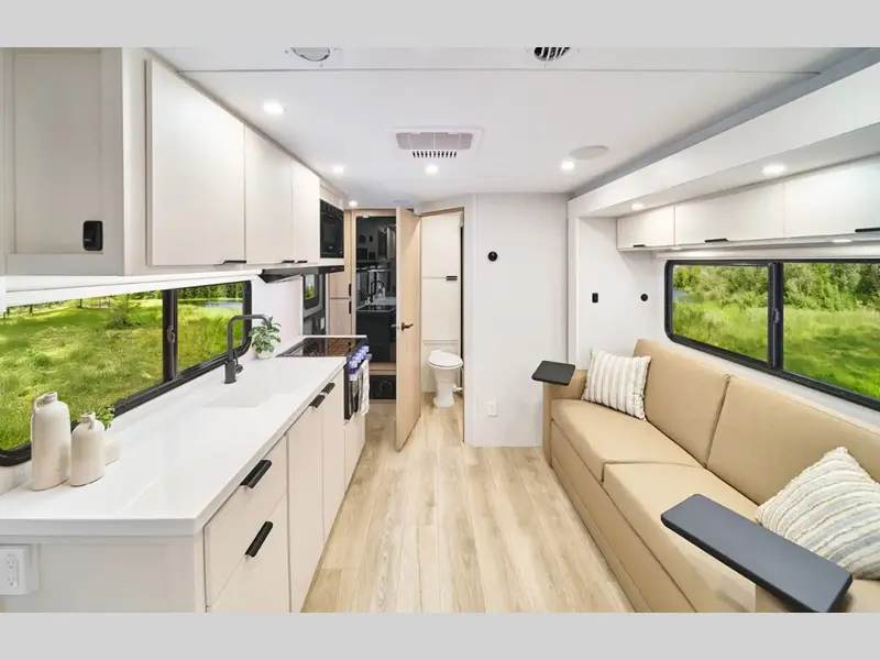 2027 Winnebago Thrive 18FBS