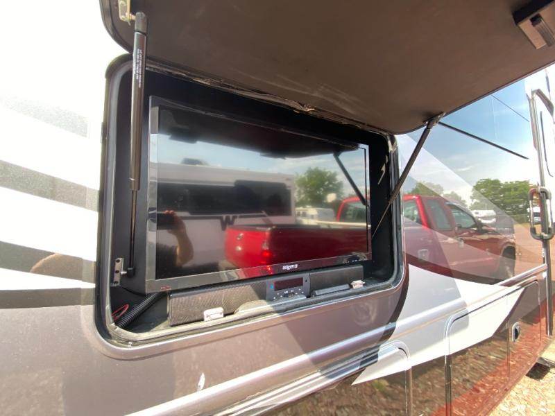2021 Thor Motor Coach Magnitude SV34