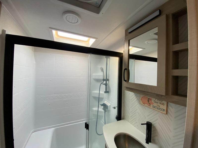 2024 Forest River Rv Flagstaff Classic 361RL