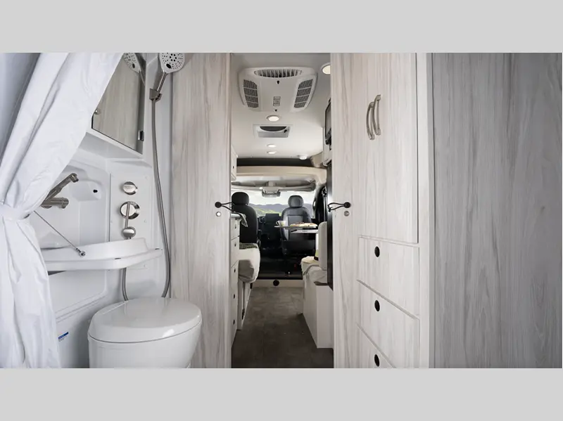 2027 Jayco Comet 18C