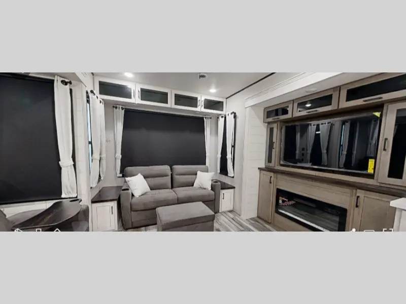 2027 Jayco Jay Flight Bungalow 40RLTS