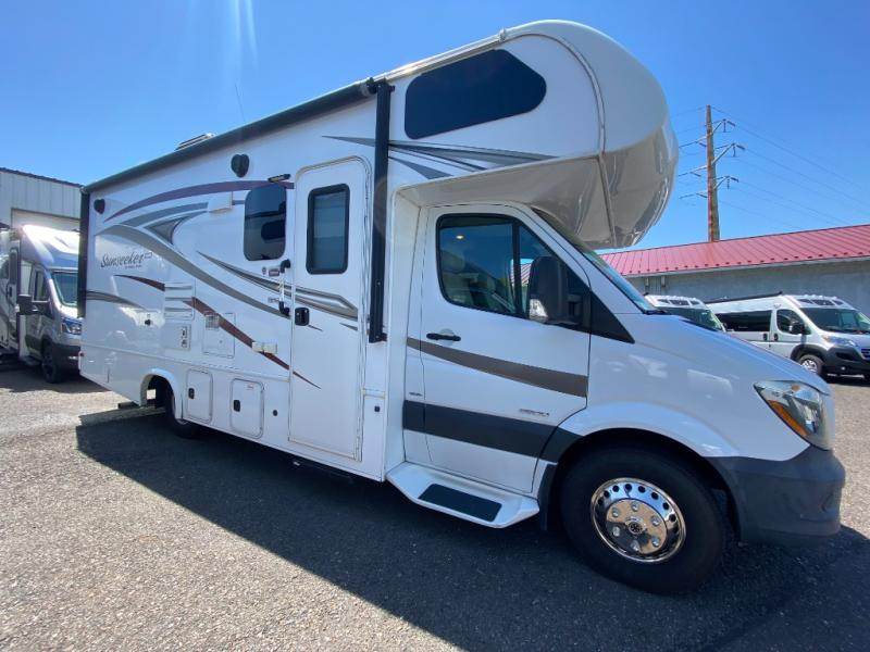 2016 Forest River Rv Sunseeker MBS 2400W