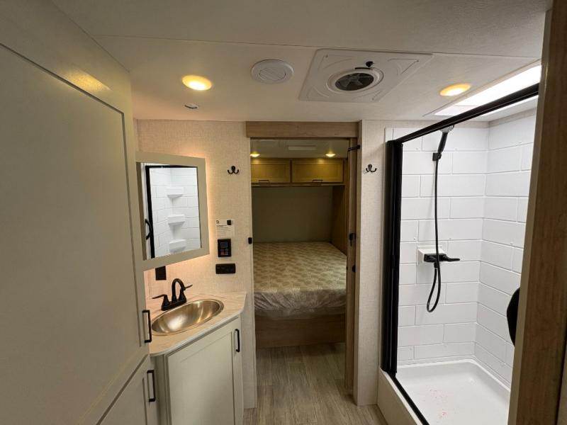 2026 Ember Rv E-Series 25RUD
