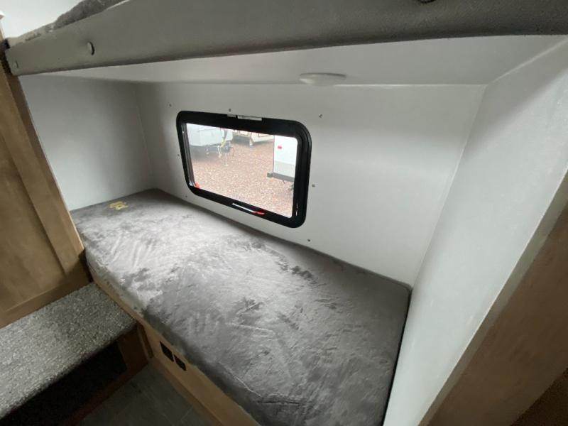 2024 Coachmen Rv Freedom Express Select 29SE