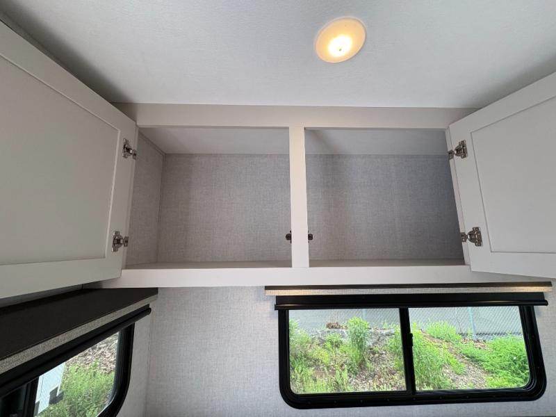 2026 Ember Rv E-Series 25RUD