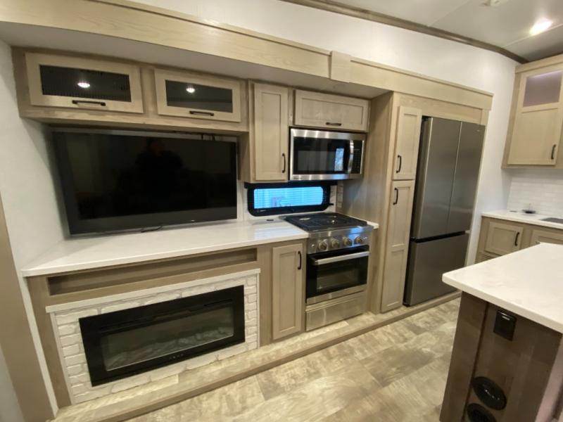 2024 Forest River Rv Flagstaff Classic 361RL
