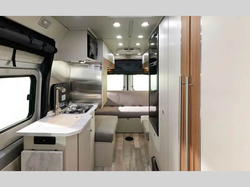 2027 Roadtrek Roadtrek Play Slumber BASE
