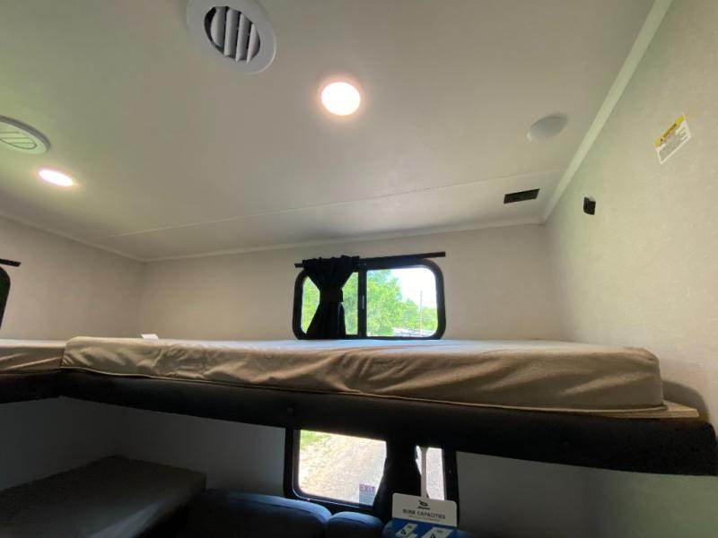2027 Jayco Eagle HT 31QBH