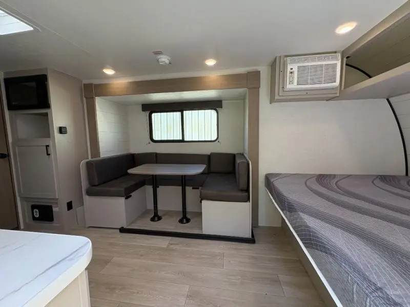2027 Jayco Jay Flight 178DBS 178DBS SPORT EDITION