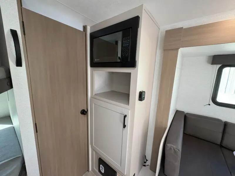 2027 Jayco Jay Flight 178DBS 178DBS SPORT EDITION