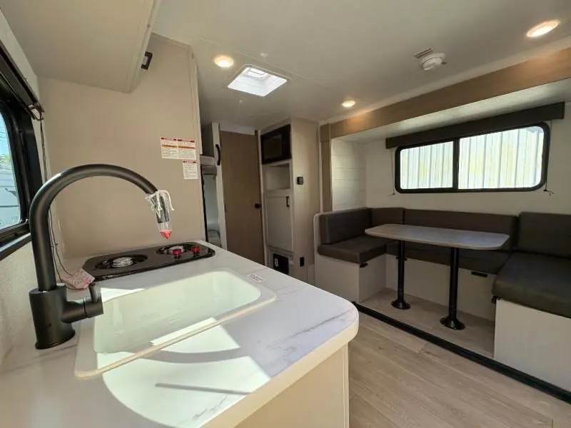 2027 Jayco Jay Flight 178DBS 178DBS SPORT EDITION