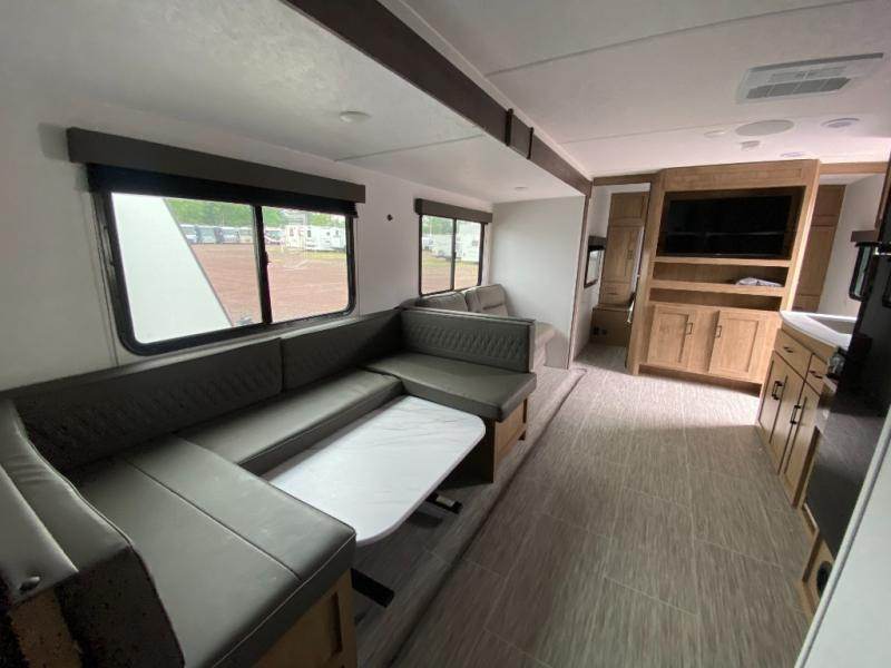 2024 Coachmen Rv Freedom Express Select 29SE