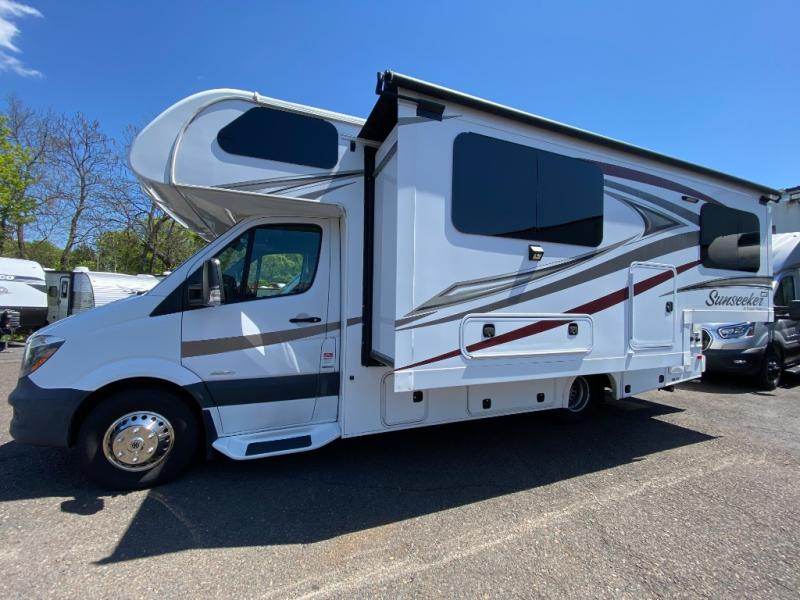 2016 Forest River Rv Sunseeker MBS 2400W