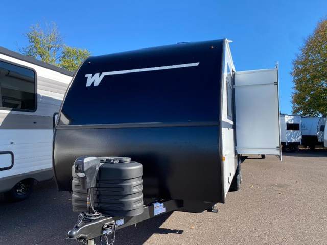 2027 WINNEBAGO MICRO MINNIE 2200 TBH