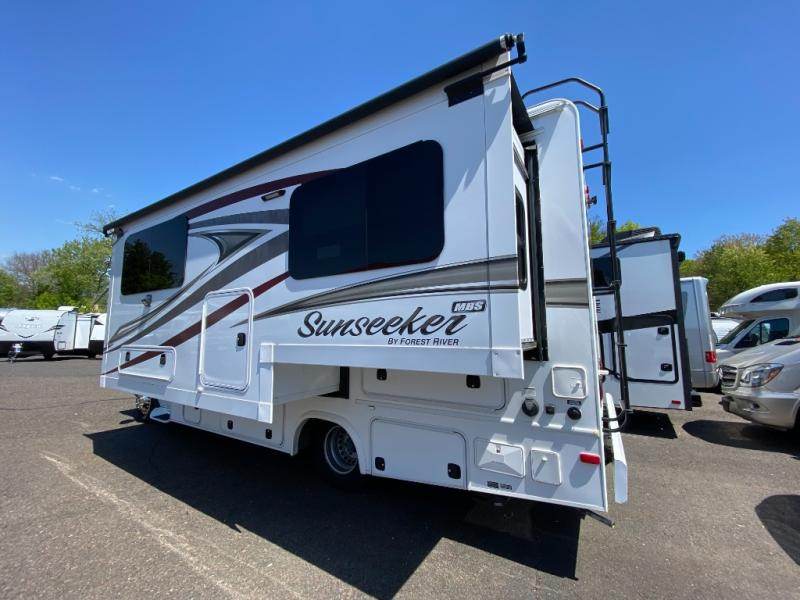 2016 Forest River Rv Sunseeker MBS 2400W