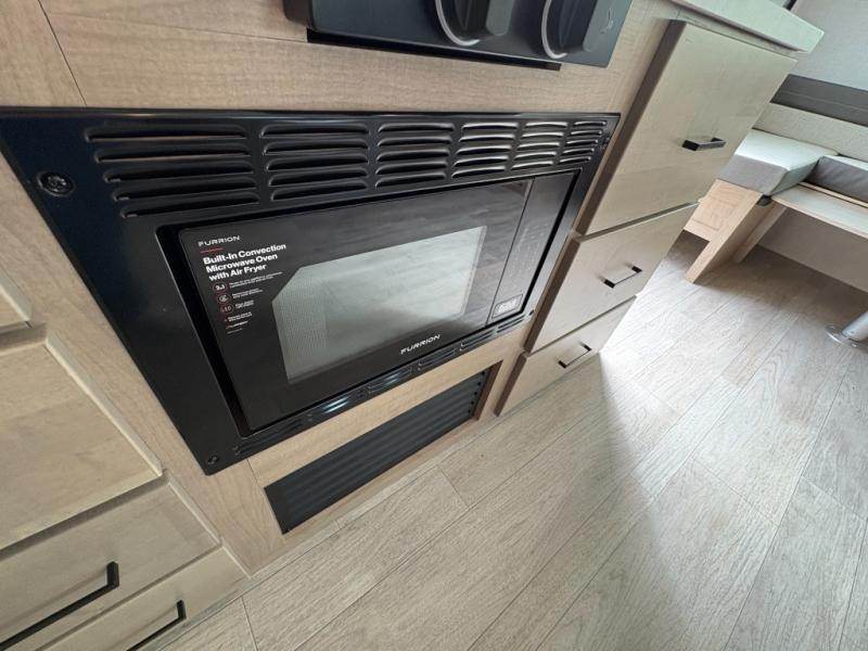 2026 Ember Rv E-Series 25RUD