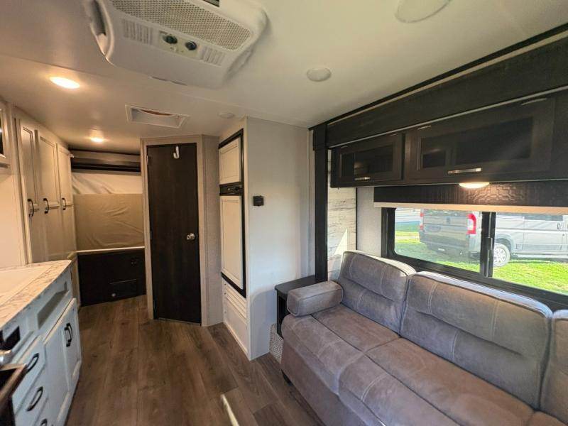 2021 JAYCO JAY FEATHER X 23 B