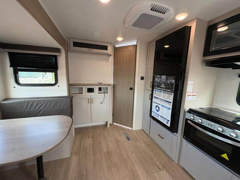 2027 Jayco Jay Flight SLX 262RLS