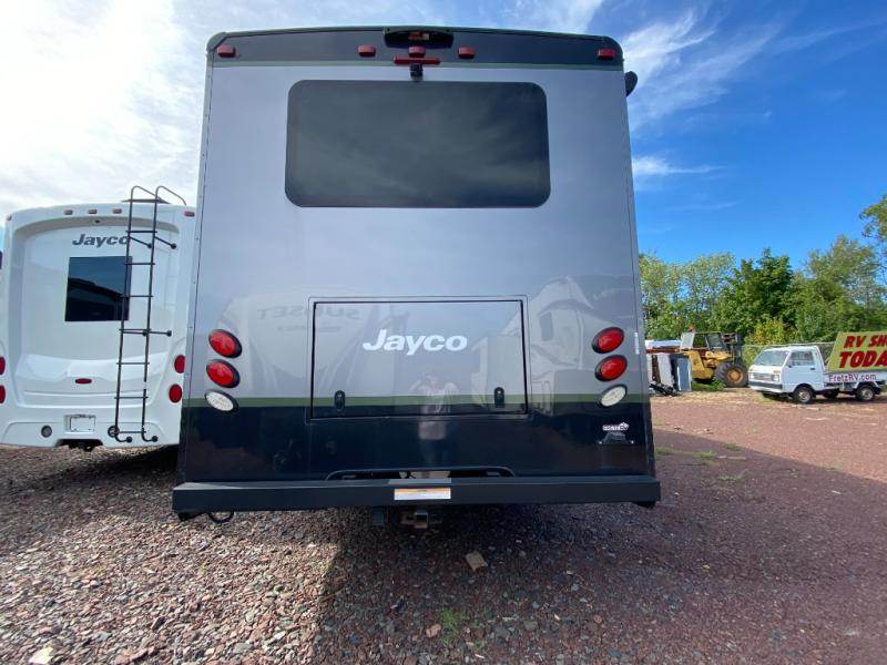 Used 2024 Jayco Seneca XT 29T