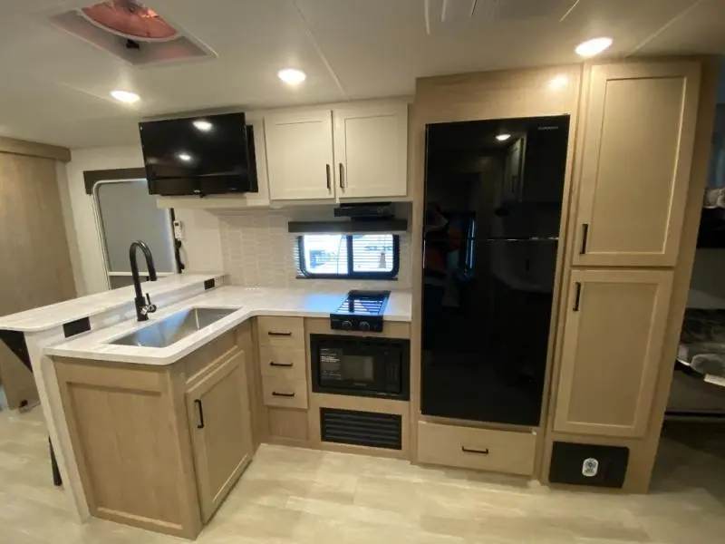 2026 Ember Rv E-Series 26ETS
