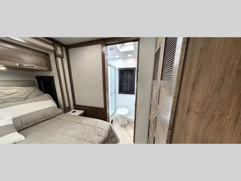2027 Jayco Seneca 37K